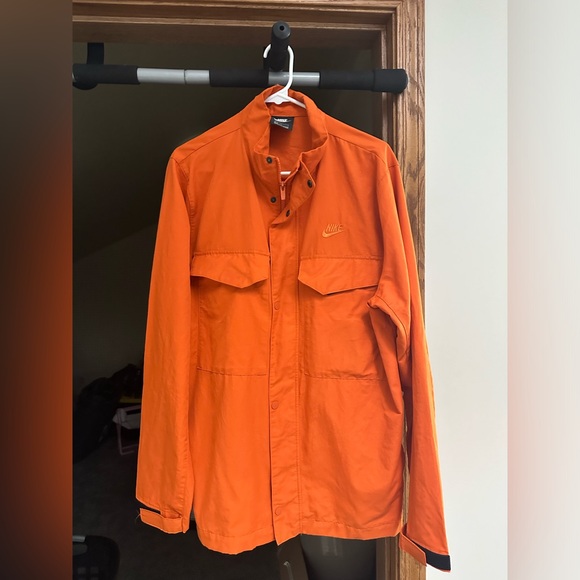 Nike Jacket Men’s - Picture 2 of 3